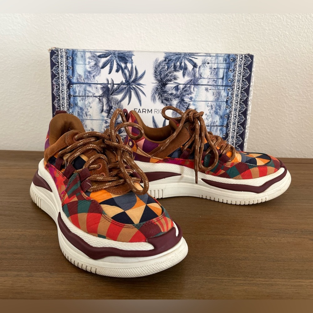 FARM Rio Graphic Scarves Platform Women’s Sneaker Sz: US 7.5 w/Box
